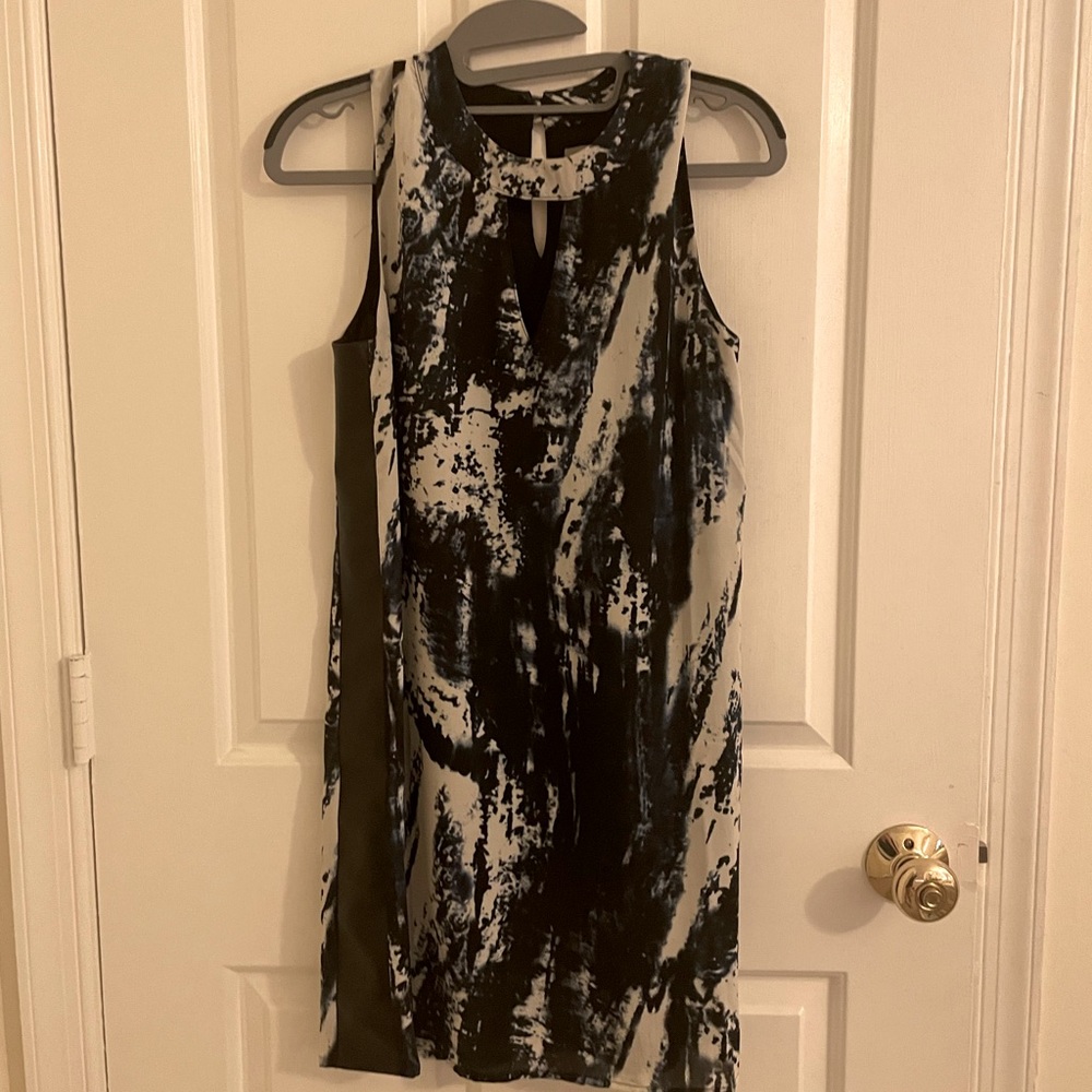 Asher blue pattern dress XS